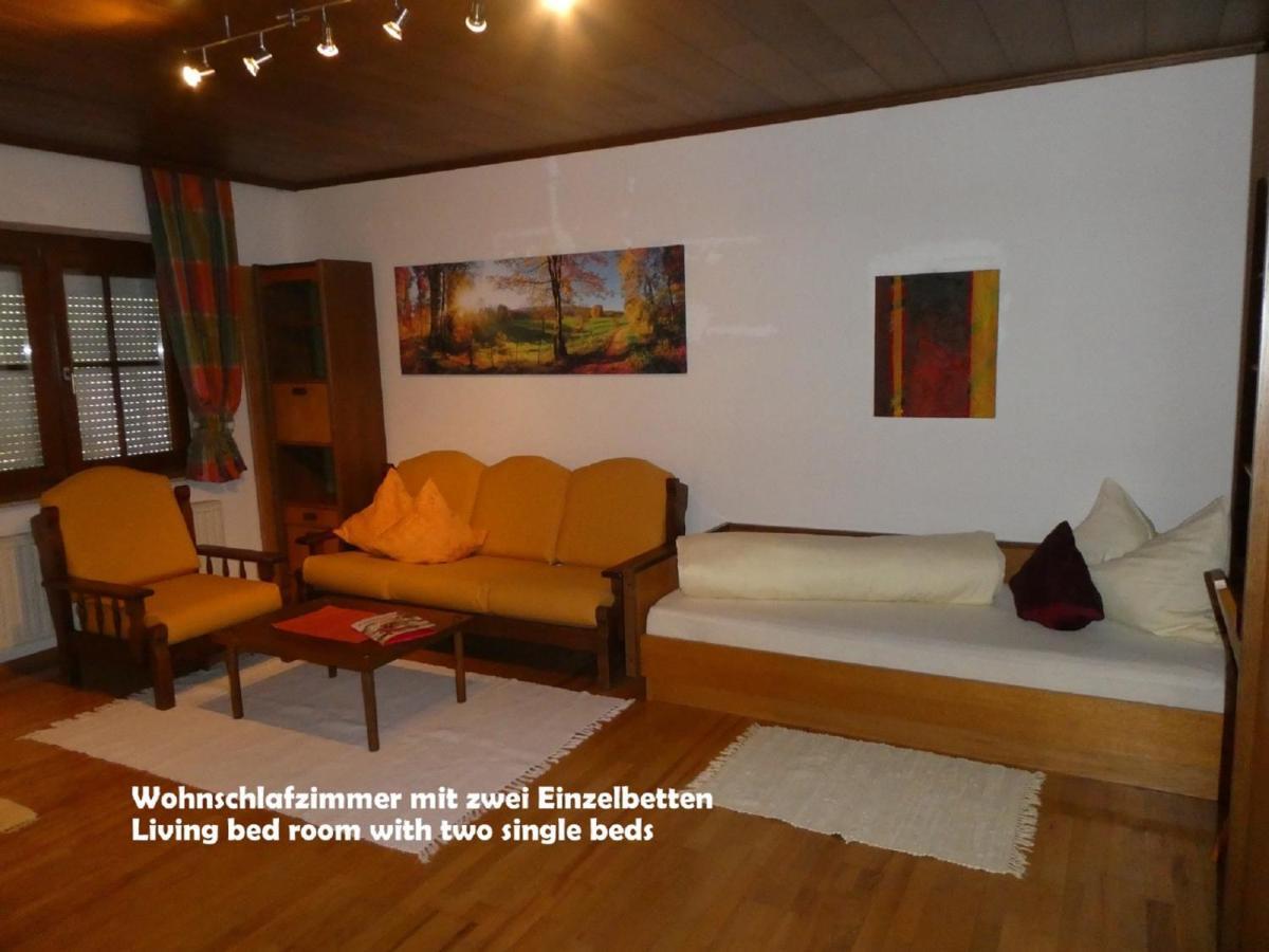 Gaestehaus Am Weinberg - Schlager Prinzersdorf Buitenkant foto